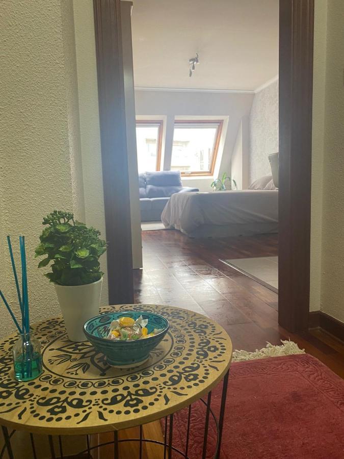 Estudio Plaza Eliptica B&B Виго Экстерьер фото
